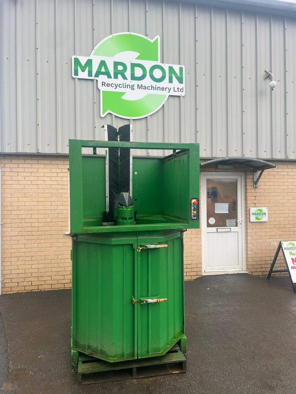 Bergmann PS8100 Roto Compactor - Mardon Balers